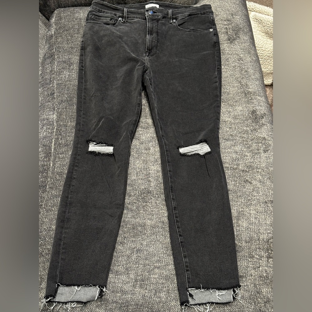 Good American Black Distressed Skinny Jeans